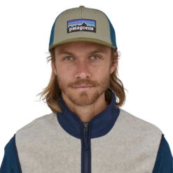 Patagonia P-6 Logo Trucker Hat Garden Green 6 Patagonia P-6 Logo Trucker Hat Garden Green -Winterkleding 38289 GDNG ALL 2